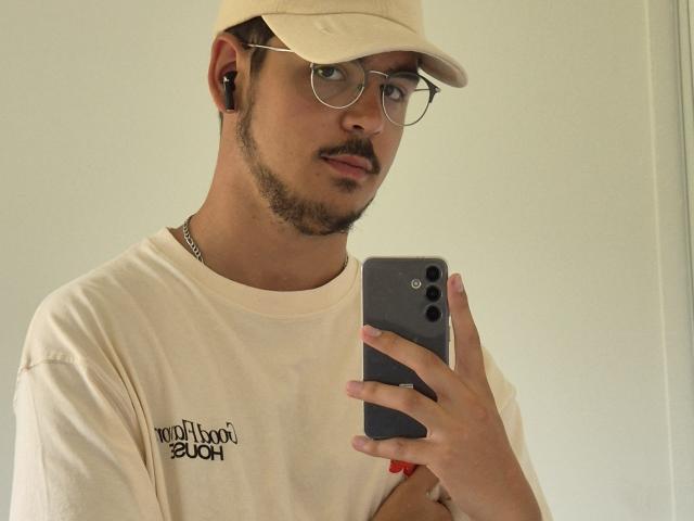 LeonardStone - Live sex cam - 26535680