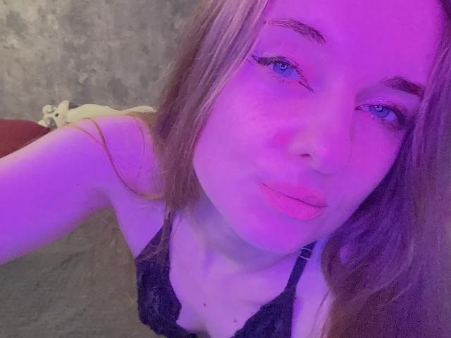 KariMillie - Sexe cam en vivo - 26539456