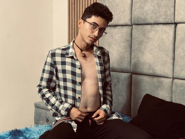 AnryuOswald - Sexe cam en vivo - 26539656