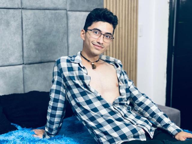 AnryuOswald - Sexe cam en vivo - 26539704