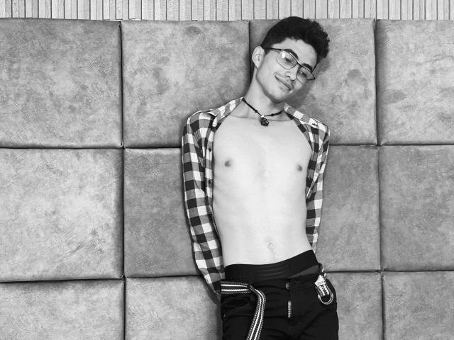 AnryuOswald - Sexe cam en vivo - 26539708