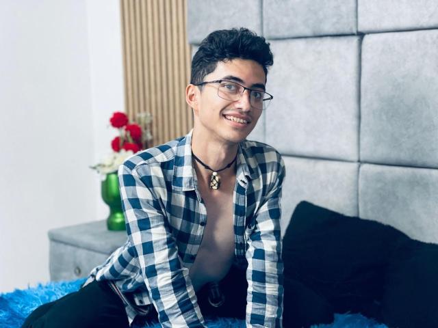 AnryuOswald - Sexe cam en vivo - 26539728