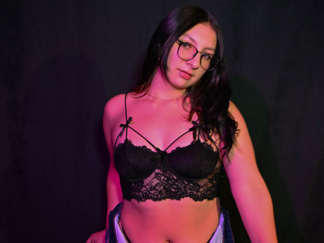 CaroFranco - Live Sex Cam - 26540760