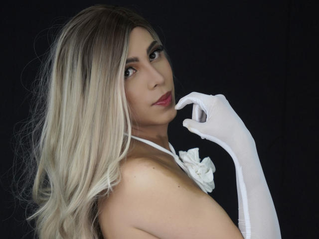 LiaColin - Sexe cam en vivo - 26542220