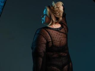 AllegraFeragamo - Live sex cam - 26544484