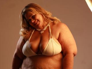 AllegraFeragamo - Live sex cam - 26544536