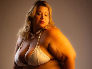 AllegraFeragamo - Live sex cam - 26544548