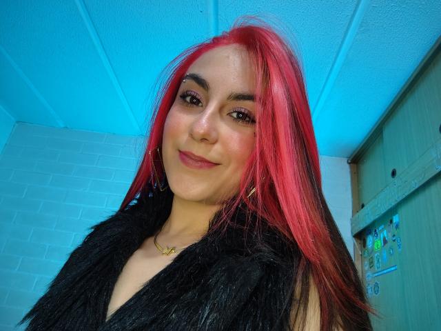 AmyStreetwise69 - Live sex cam - 26544596