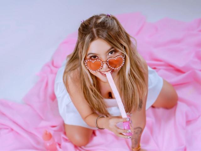 EmilyVelours - Sexe cam en vivo - 26544920