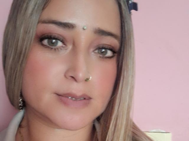 AlessadraJones - Sexe cam en vivo - 26545320