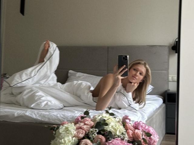 TheHottestBlonde - Live porn &amp; sex cam - 26554162