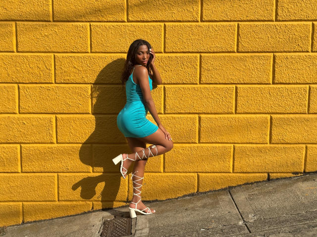 SabrinaDevil - Live sex cam - 26556342