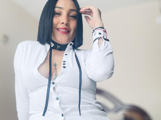 SamantaMuller - Live sexe cam - 26558378