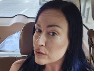 GennyRock - Élő pornó és szexkamera - 26559734