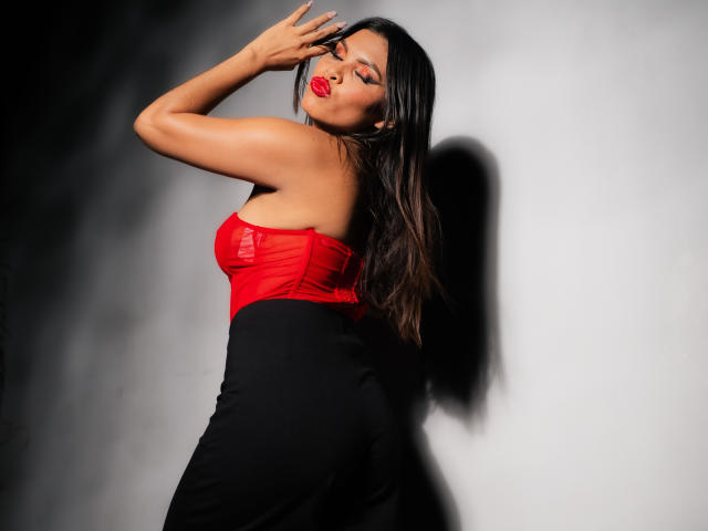 MarceBetancur - Live sex cam - 26561178