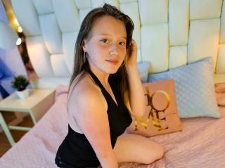 LilouMoretti - Live porn &amp; sex cam - 26563222