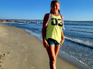ChaudeEvely - Sexe cam en vivo - 26563398