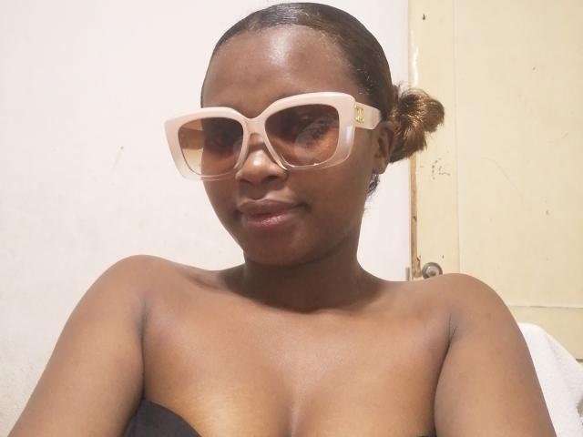 Annick69X - Live sex cam - 26564978