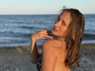 MichelleHotX69 - Sexe cam en vivo - 26567054