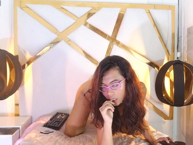 LunaSantanaa - Live sex cam - 26567106