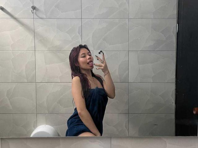 VannesaSaenz - Live porn &amp; sex cam - 26571770