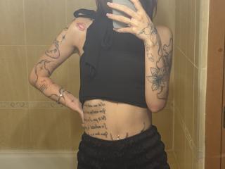 SensualMila - Live sex cam - 26572198
