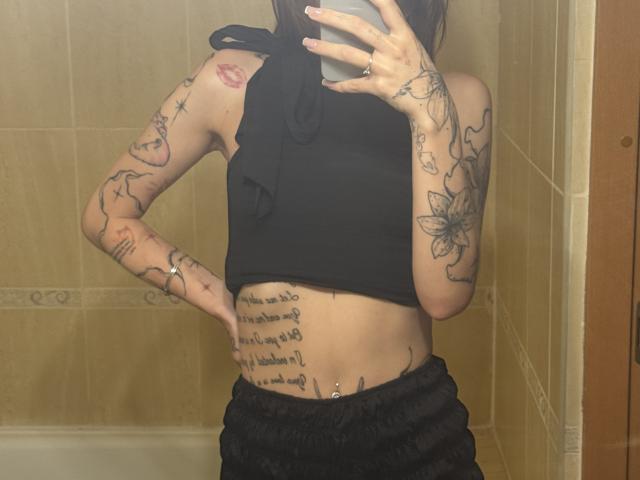 SensualMila - Live porn &amp; sex cam - 26572198