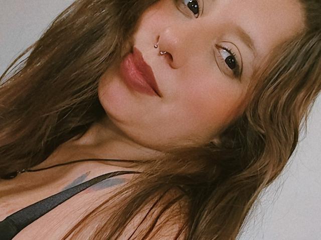 ArenaPeachs - Live sexe cam - 26576642