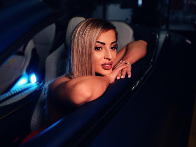 MissEmaDivine - Live porn &amp; sex cam - 26580354