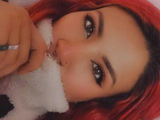 LarissaMiller - Live Sex Cam - 26581358