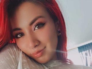 LarissaMiller - Live Sex Cam - 26581362
