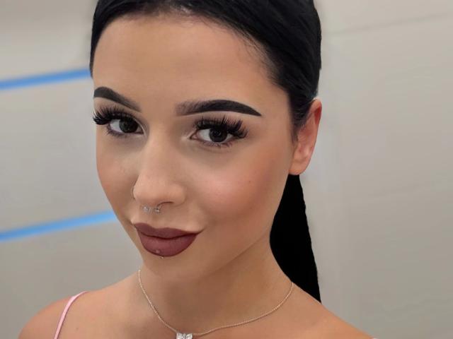 TaliaClassy-hot - Live Sex Cam - 26581914