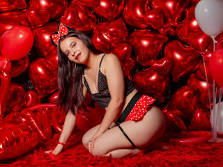 JuliaWaine - Live Sex Cam - 26583738