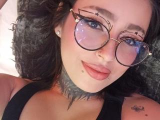 MartinaPalmer - Live porn & sex cam - 26595062