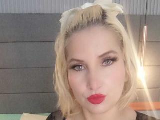 GiuliaAddams - Live sex cam - 26595374