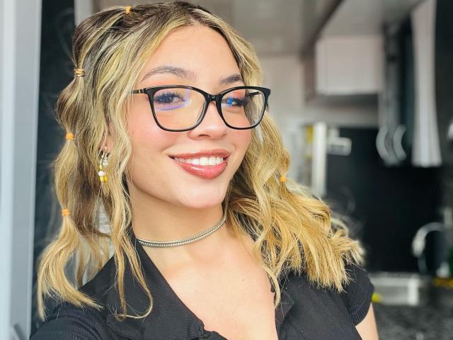 IvyCors - Live porn &amp; sex cam - 26606770