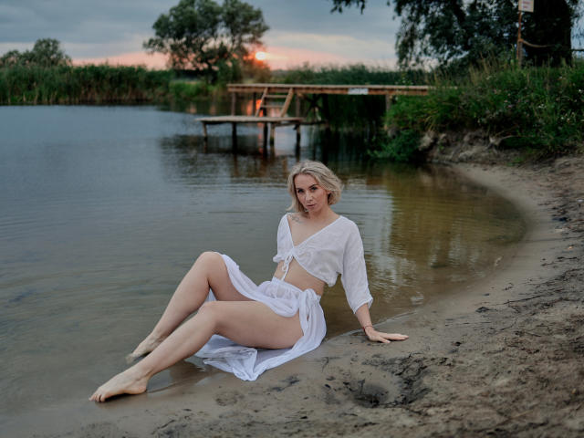 VasilisaSexy - Live porn &amp; sex cam - 26610414