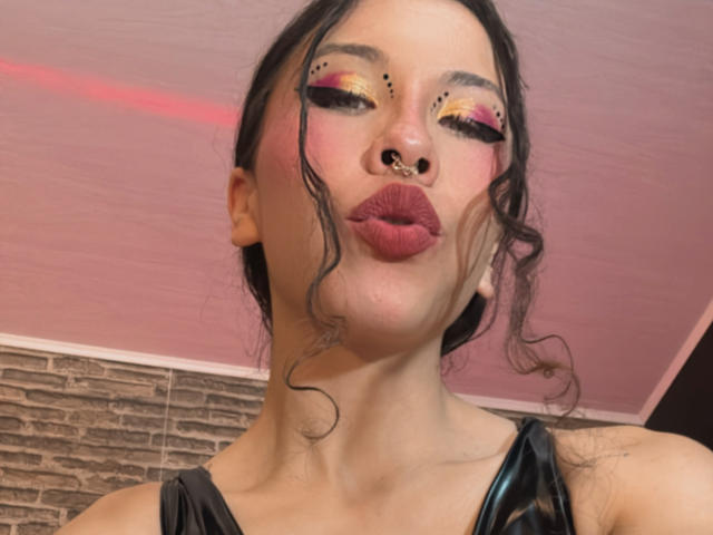 SofiBrandford - сексуальная веб-камера в реальном времени - 26611018