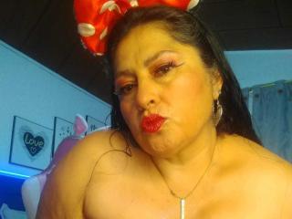 Keyla69Hot - פורנו בשידור חי ומצלמת סקס - 26613026