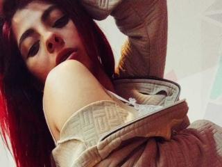 AliciaSamis - Live Sex Cam - 26615814