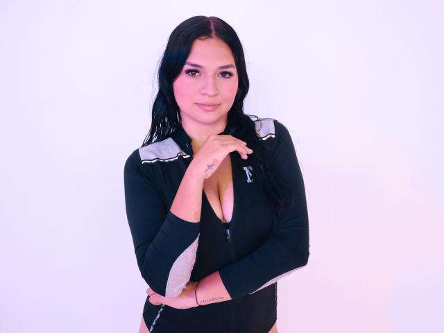 AlahiaStorm - Live porn &amp; sex cam - 26617378