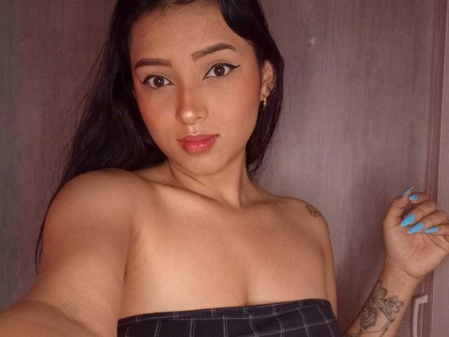 MaraLewis - Sexe cam en vivo - 26622838