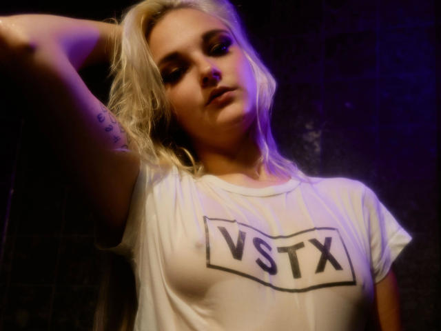 Scarlet-Young-hot - Sexe cam en vivo - 26624638