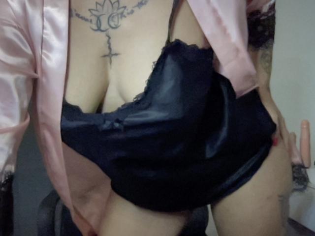 AmallyaReturns - Live porn &amp; sex cam - 26631582