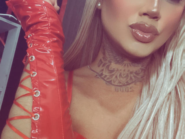 DannikaSaenz - Live sexe cam - 26632350