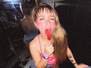 BrigitteUnique - Live sex cam - 26632486