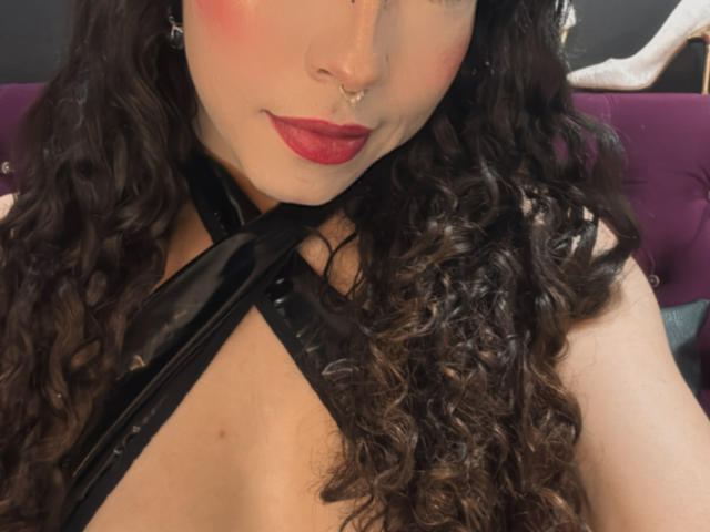 SofiBrandford - Live Sex Cam - 26634106