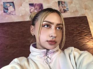 AlanaLeBlanc - Live porn &amp; sex cam - 26634982