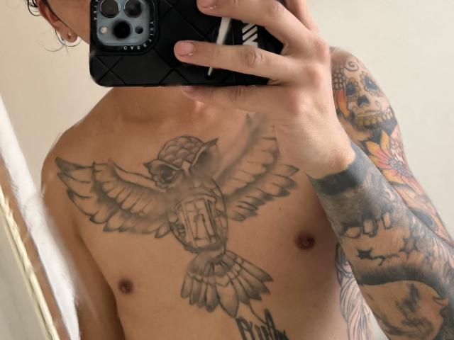 BrethMan69 - Live sex cam - 26639338