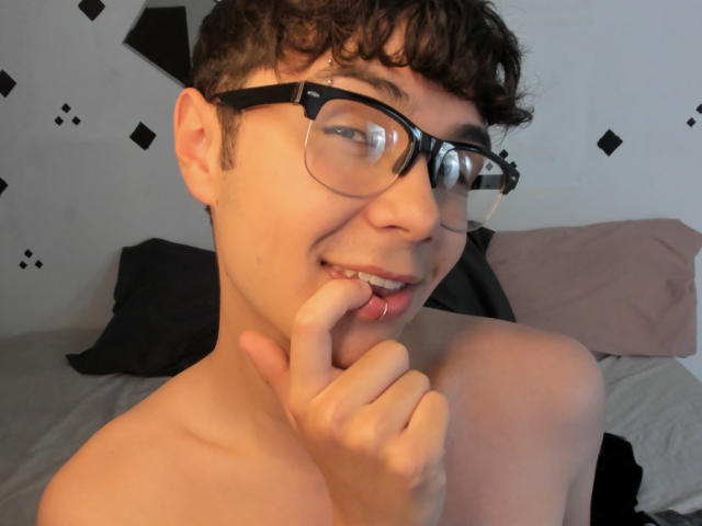 Crushnier - Porno na żywo i seks kamera - 26645946